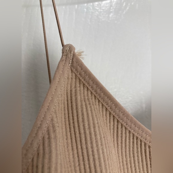 Urban Outfitters Out From Under Tan Women´s Bodysuit ,Size S ,Normcore - Picture 12 of 15